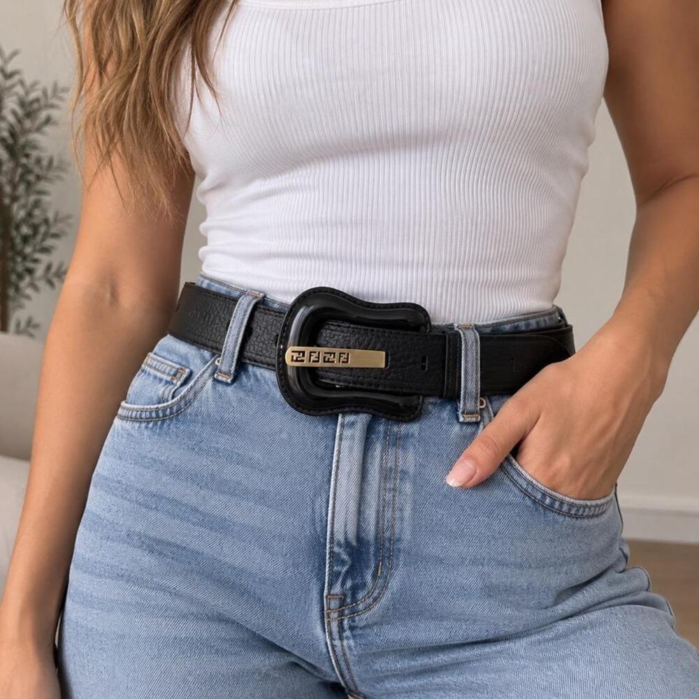 Fendi black leather belt with